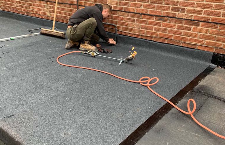 Flat Roof Repair: How to Properly Maintain Your Flat Roof